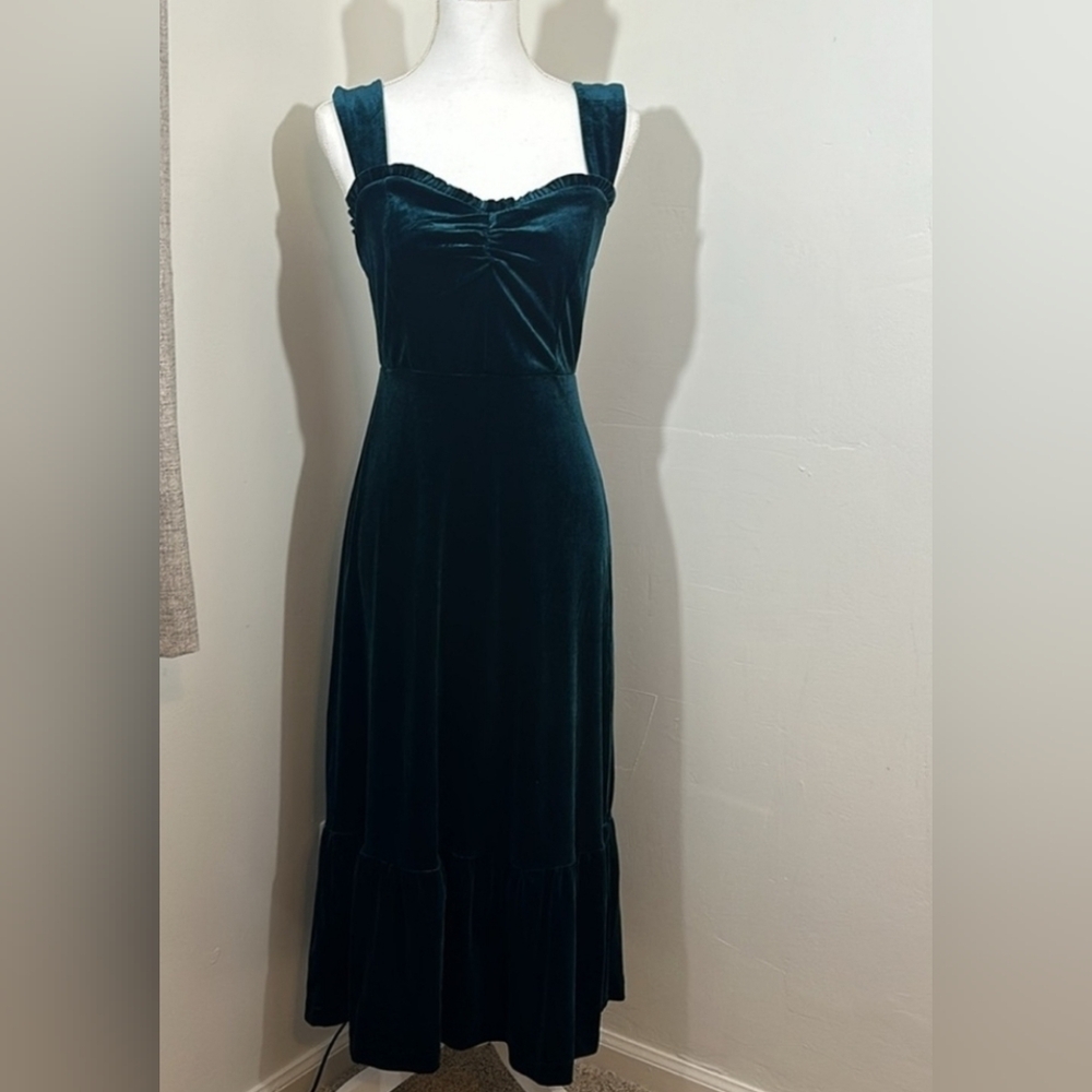 Betsey Johnson Dark Green Velvet Dress
